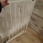 Barrier gate for pet or baby